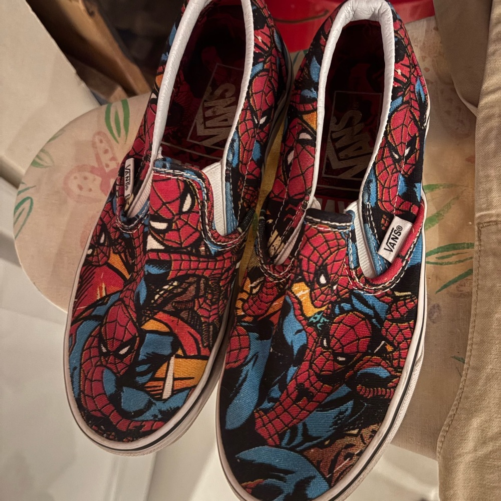Vans Kids Spider-Man Slip-On Sneakers - Red, Blue, Black